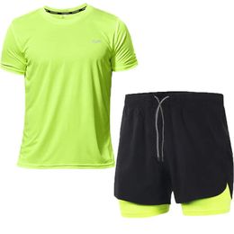 Ensembles de course pour hommes Vêtements de sport d'été Gym Fitness Costumes T-shirts à séchage rapide Vêtements de sport courts Entraînement Sport Survêtement 240112