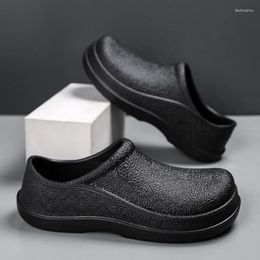 Sandalias de hombres Sandalias al aire libre Chef Zapatos Cubra a prueba de agua de agua Catapa de agua Fisherman Casual Drive Oil Trabajo Sandalia Fiherman Caual Andals Lip Hoe Andal