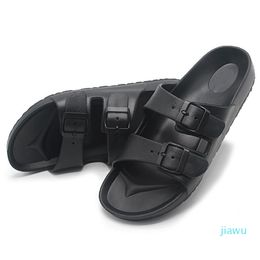 Sandales pour hommes été plage chaussures décontractées en plein air hommes noir intérieur toboggan chaussures à rabat sandales