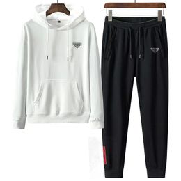 Ensemble de survêtements pour hommes survêtement de designer pour hommes pour femmes Sweat à capuche ou pantalons sweats costumes Fermetures à glissière Lettres Imprimé automne hiver hommes Sportswear plus la taille 3xl 4xl 5x