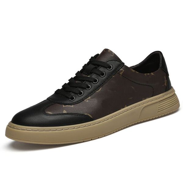 Chaussures masculines Printemps / automne Nouvelle chaussure de chaussures décontractées hautes et polyvalentes à la mode de sport résistant aux usures pour hommes baskets de luxe masculin pour garçons chaussures 37-45