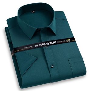 Heren Korte Mouw Dress Shirt Non-Iron Solid Color Basic Business Social Stretch Summer Fashion Comfortabele formele shirts 210714