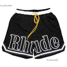 Shorts pour hommes 2023 Rhude Mens Shorts Athletic Casual Mesh Court Hommes Femmes Classique Plage Mode Luxe Designer Street 233