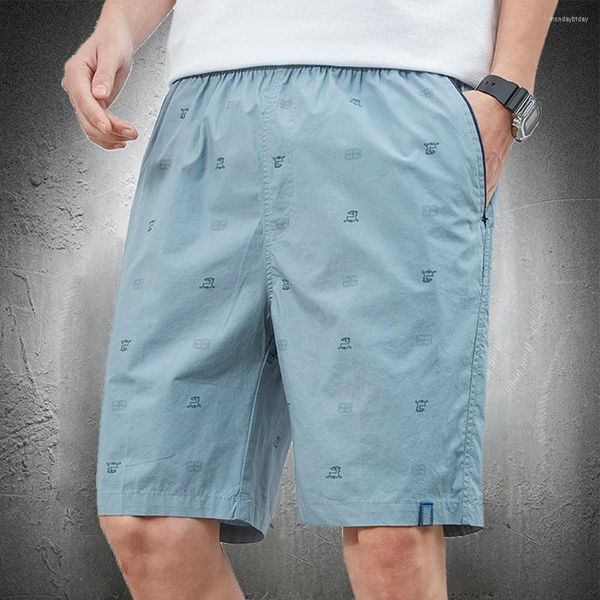 Pantanos pantalones cortos azules azules de verano en forma de mora