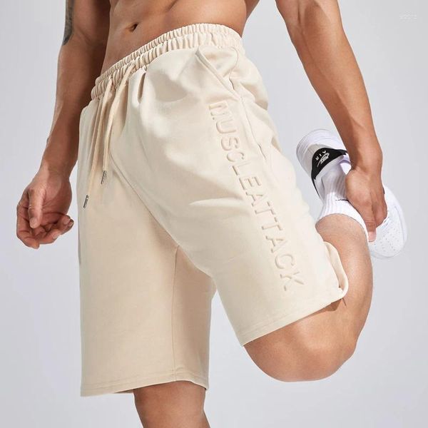 Pantalones cortos para hombres Diseño de moda Logotipo en relieve Ropa de calle de verano Al aire libre Casual Algodón Capris Jogger Correr Pantalones de baloncesto