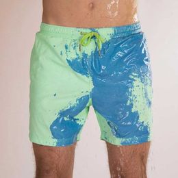 Heren shorts High Elastic Fluorescent Heren zwembad Beach Fashion Design Boys Pants Pak Q240427