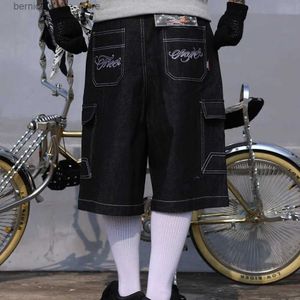 Herenshorts Hip Hop Zomerborduurwerk Bloemen Baggy Overknee Jeans Shorts Heren Vintage Wijde Pijpen Zakken Oversized Denim Vijfpuntsbroek Q240305
