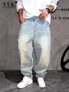 Heren shorts Hip Hop Vintage Design Loose Fit Mens Jeans Distressed Rechte broek High Street Casual broek mannelijke mode denim harem broek J240522