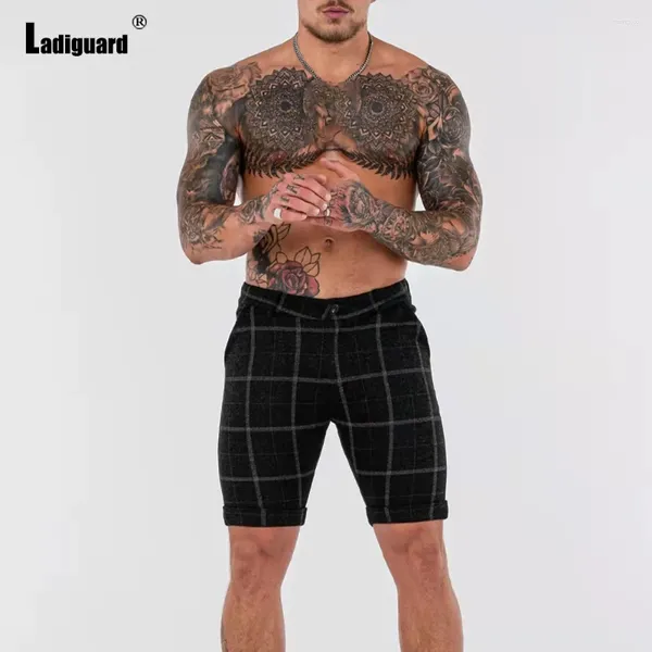 Shorts masculins Ladiguard 2024 Button sexy Up Men Stripes Fashion Stripes Plaid Streetwear masculin Homme Casual Skinny Pocket Half Pantal