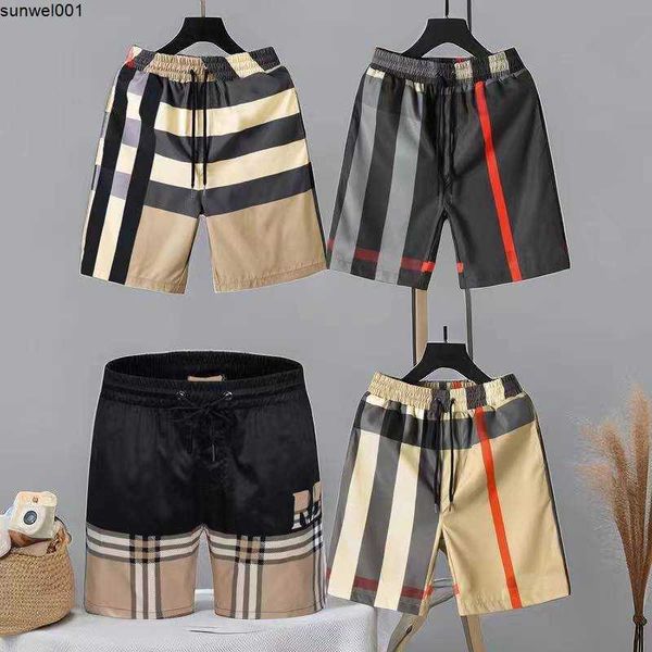 Shorts pour hommes Shorts de luxe à carreaux pour hommes et femmes Designer Shorts à rayures Mode d'été Streetwear Maillots de bain à séchage rapide Pantalons de plage imprimés Asie Taille M-3xl {catégorie}