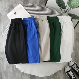 Pantalones cortos para hombre, pantalones deportivos de moda de Color sólido fresco informal para hombre, ropa de baloncesto para correr de tres cuartos