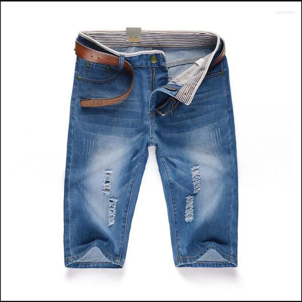 Pantanos pantalones cortos para hombres Agujeros de verano para hombres Jeans destruidos delgados lisos azules rectos azules