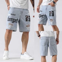 Heren Shorts Heren Gescheurde Jeans Met Zakken Lichtblauwe Letters En Portret Print Straight Fit Denim Shorts Mode Voor Zomer SXL J230218