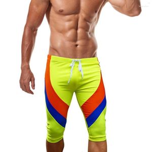 Shorts pour hommes Hommes de Noël Swim Mâle Summer Cool Sports Coloré Fit Beach Trunks avec doublure de compression Suite de bain pour hommes