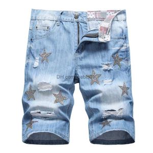 Heren shorts Men Summer Crystal Patch denim shorts gaten gaten slanke rechte jeans knie lengte lichtblauwe rijbroek T230502