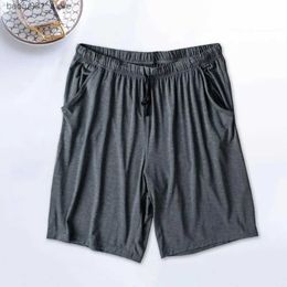 Shorts pour hommes Short en soie pour hommes short de pyjama d'été modulaire pour hommes garder au frais et confortable short pour hommes short à cordon entièrement assorti accessoires pour hommes Q240329