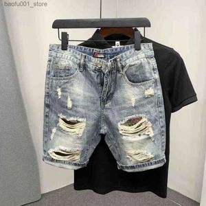 Pantanos cortos para hombres para hombres heterosexuales de la moda coreana de mezclilla de mezclilla de mezclilla de verano de cinco piezas pantalones cortos de mezclilla Q240329