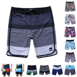 Pantalones cortos para hombres Pantalones cortos de natación para hombre Pantalones cortos de lujo Vetement para hombre Camisa deportiva larga a cuadros Poliéster Playa Bikini estampado de cuatro estaciones en China continental J240328