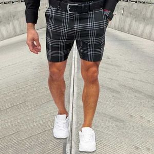 Shorts pour hommes pantalons décontractés à rayures à carreaux blancs pour hommes shorts de plage d'été adaptés aux sacs à dos et aux joggeurs pour hommes J240219
