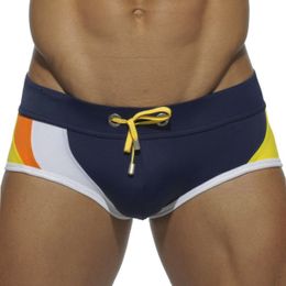 Pantaloncini da uomo Costumi da bagno da uomo sexy Trunks Costume da bagno Seobean Marca Uomo Pantaloncini da bagno da spiaggia Pantaloncini da bagno in nylon di qualità da bagno Boxer Slip intimo 230718