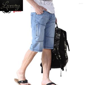 Shorts pour hommes Jeans courts hommes arrivée été style hommes mode taille 38 44 40 42 denim européen bermuda déchiré demi jean mâle