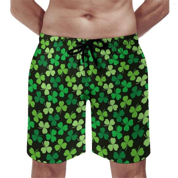 Pantalones cortos para hombre Día de San Patricio Gimnasio Patrón de trébol Deportes Fitness Playa Hombres Secado rápido Gráfico clásico Bañador de gran tamaño