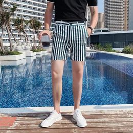 Shorts pour hommes rayé été Style coréen mode britannique mince cinq points pantalon décontracté tendance vêtements pour hommes