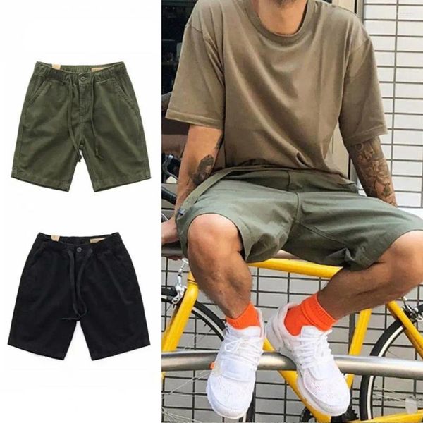 Shorts pour hommes élégants patch-poche confortable hommes Summer plage décontractée pantalon court rétro style masculin