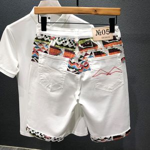 Shorts voor heren Zomer denim shorts Heren stiksel Borduren Gescheurd Knielange shorts Wit Zwart Retro Blauw Modieus Jeans van hoge kwaliteit 230313