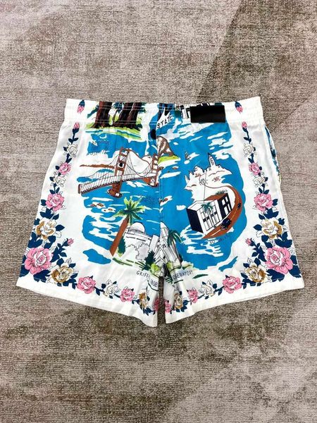 Shorts masculins Mode d'été 2024 Style Hawaiian Ocean Floral Letter Imprimé de la soie décontractée Classic Classic masculin plage lâche
