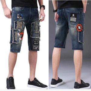 Heren shorts Shorts Summer Street Street Borduurde denim voor mannen patch gaten knie lengte jeans patchwork