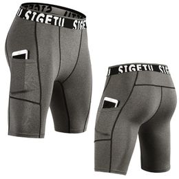 Heren shorts proberen voordat je heren kleding sport fitness