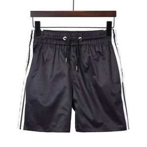 Shorts pour hommes Pantalon de piste en tissu imperméable Pantalon de plage d'été Short de surf pour homme Short de surf pour homme Short de bain Short de sport