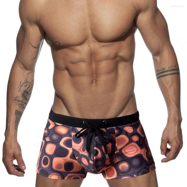 Shorts pour hommes WF76 Imprimer Sexy Taille basse Hommes Boxer Maillots de bain Summer Beach Bikinis Swim Briefs Trunks Pool Party Maillots de bain