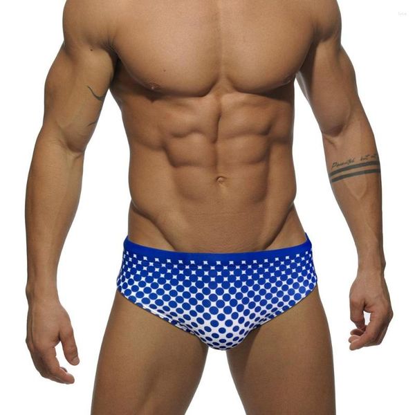 Pantalones cortos para hombres WK84 azul apretado sexy cintura baja hombres traje de baño 2023 verano playa nadar calzoncillos bikinis piscina gay trajes de baño trajes de baño