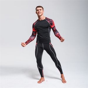 Ski -ondergoed voor herenset Thermal Base Layer Men Trainingsset Sportcompressie Lange mouw Shirts MMA Rashgard Kit 4XL 220518