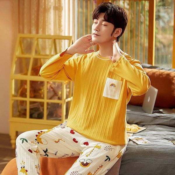 Vêtements de sommeil pour hommes 2 pièces Coton Spring Manches longues O Pajamas de cou Set Man Vêtements à la maison coréens Fashion Pyjamas Nightwear Freeshi
