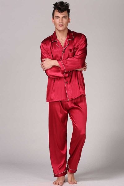 Vêtements de nuit pour hommes 2022 Rouge Noir Bleu Mâle Pyjama Ensemble Satin Soie Hommes Casual Vêtements De Nuit Vêtements De Nuit Chemise De Nuit Robe Peignoir T221103
