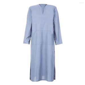 Vêtements de nuit pour hommes confortables hommes Robe ethnique lin chemise poches National Costume vêtements décorer