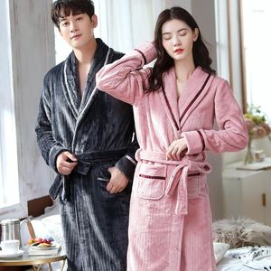 Vêtements de nuit pour hommes Corail Polaire Couple Pyjamas Chemise de nuit Épaissie Chaleur Robe d'hiver Peignoir Lâche Homewear pour hommes et femmes