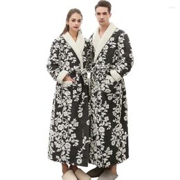 Vêtements de nuit pour hommes Couple Terry chaud peluche robe hiver Pama homme et femme peignoir moelleux douche 3D fleur kimono