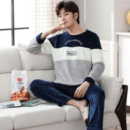 Vêtements de nuit pour hommes Pyjamas en flanelle Hommes Automne Hiver Épaissir pour augmenter la chaleur Vêtements à la maison O-Cou Épais Mens Lounge Wear Conjuntos Masculinos