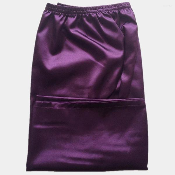 Sleeurs pour hommes Home Silk Satin Pajamas Shorts pour hommes de nuit pantalon de nuit disponible dans le vin violet Red Silver Gris et Blue Shades