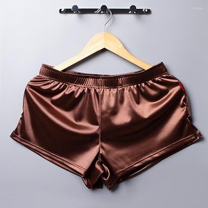 Vêtements de nuit pour hommes Sous-vêtements décontractés pour hommes Pyjamas pour la maison Couleur unie Bas de sommeil Satin Pantalon court Lisse Lâche Confortable Boxer Shorts