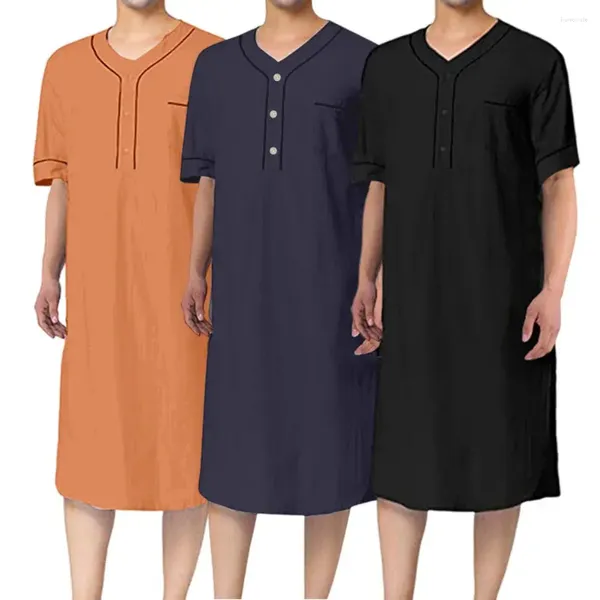 Vêtements de nuit pour hommes Hommes Chemise de nuit confortable Col en V avec poche plaquée Manches courtes Longueur mi-mollet pour les loisirs Home Wear Robe de sommeil