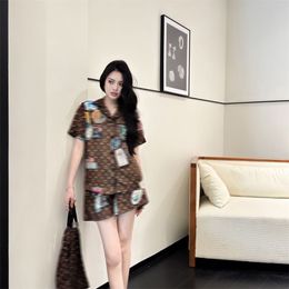 Diseñador lencería para mujeres Pijama set Light Luxury Classic Brown Summer Short Sorths Men's Set Fashion Fashion Ropa impresa