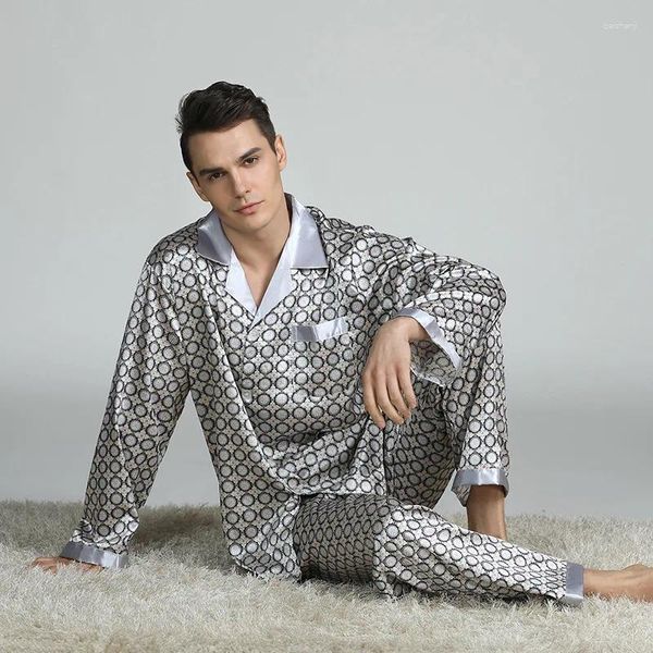 Ropa de dormir para hombre Conjunto de pijamas de satén de seda estampados Pijamas de manga larga de verano Servicio a domicilio para hombres