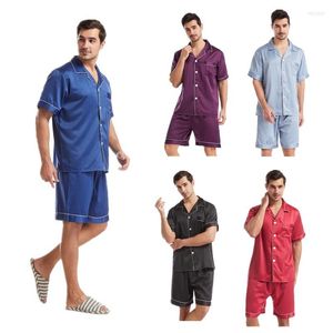Vêtements de sommeil pour hommes Retails hommes Satin Silk Pyjamas Suit Male Male Portez une chemise à manches courtes en deux pièces et des vêtements de maison T103