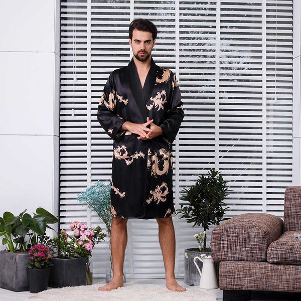 Vêtements de nuit pour hommes Spring V-Col Dragon Imprimer Kimono Yukata Soie Rayon Robe Cardigan Casual Mariage Meilleur Homme Vêtements de nuit Peignoir Plus Taille 5XL T221103