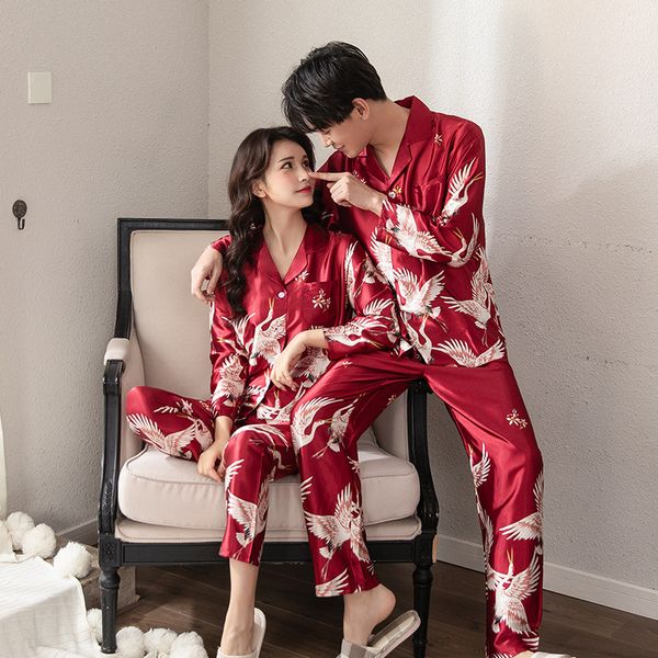 Vêtements de nuit pour hommes été rayonne maison vêtements Couple soie pyjamas pyjama ensemble pour femmes hommes chinois grue imprimer à manches longues 230111